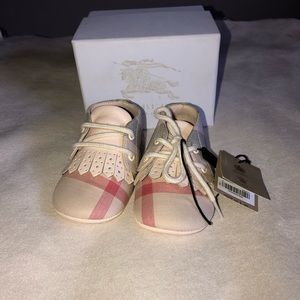 Baby Burberry shoes
